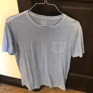 GAP t shirt